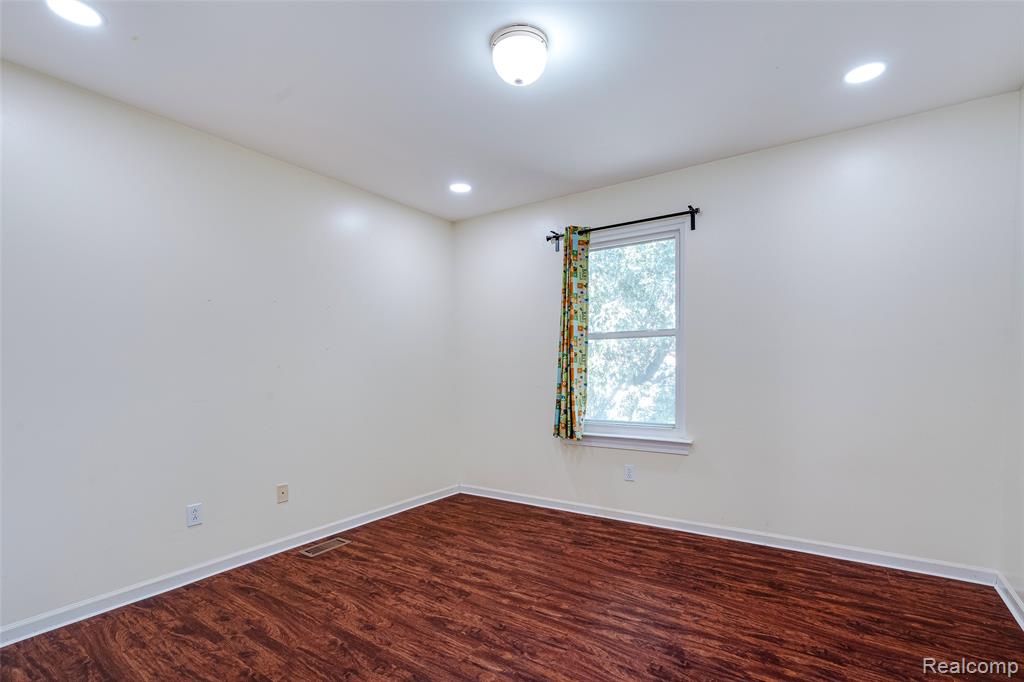 24801 Jamestowne Road Novi, MI 48375 - Photo 42 of 63 Gallery Image 42