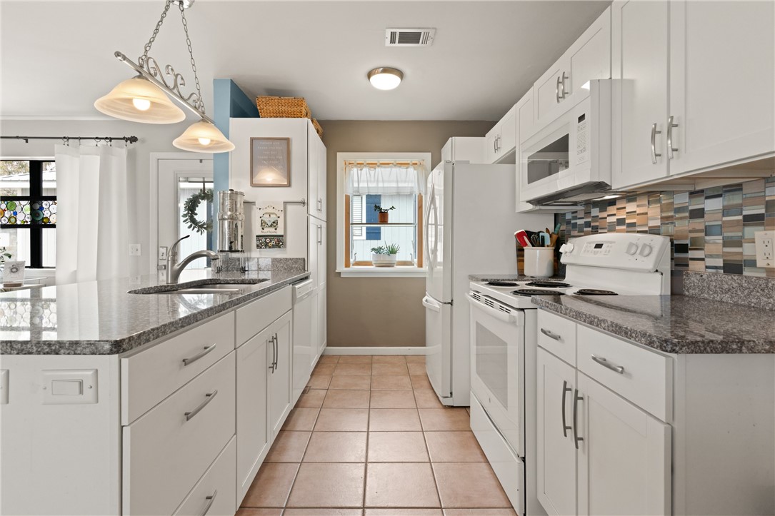 509 Atlantic Drive St. Simons Island, GA 31522 - Photo 15 of 50