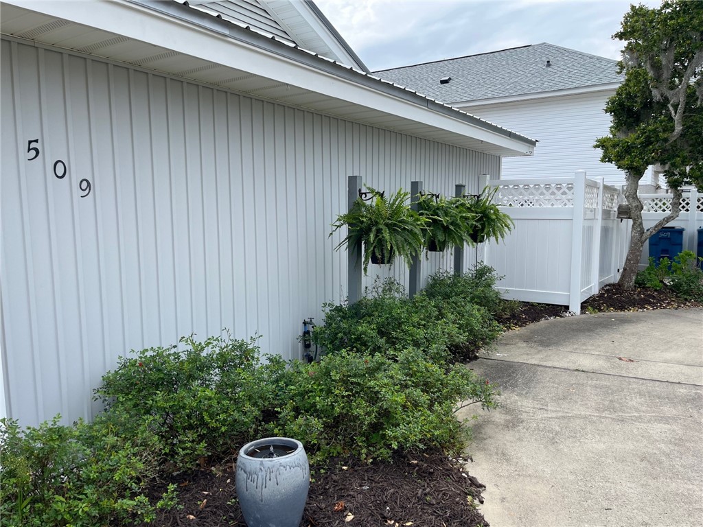 509 Atlantic Drive St. Simons Island, GA 31522 - Photo 38 of 50