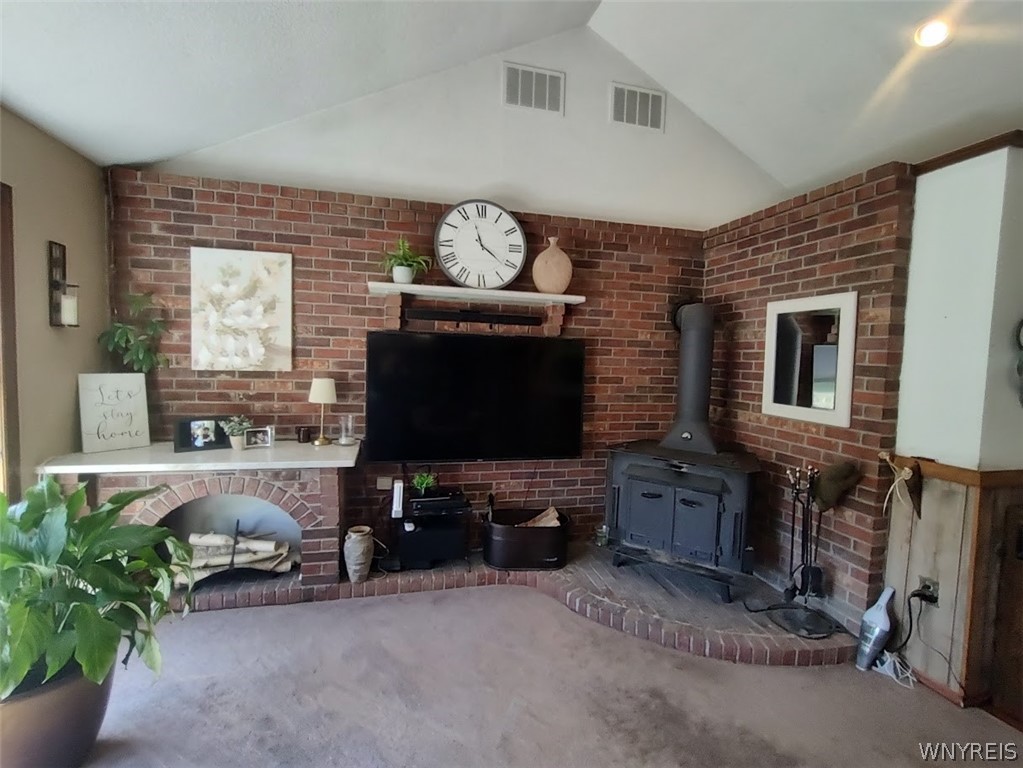 6275 Eckhardt Road Hamburg, NY 14085 - Photo 14 of 47