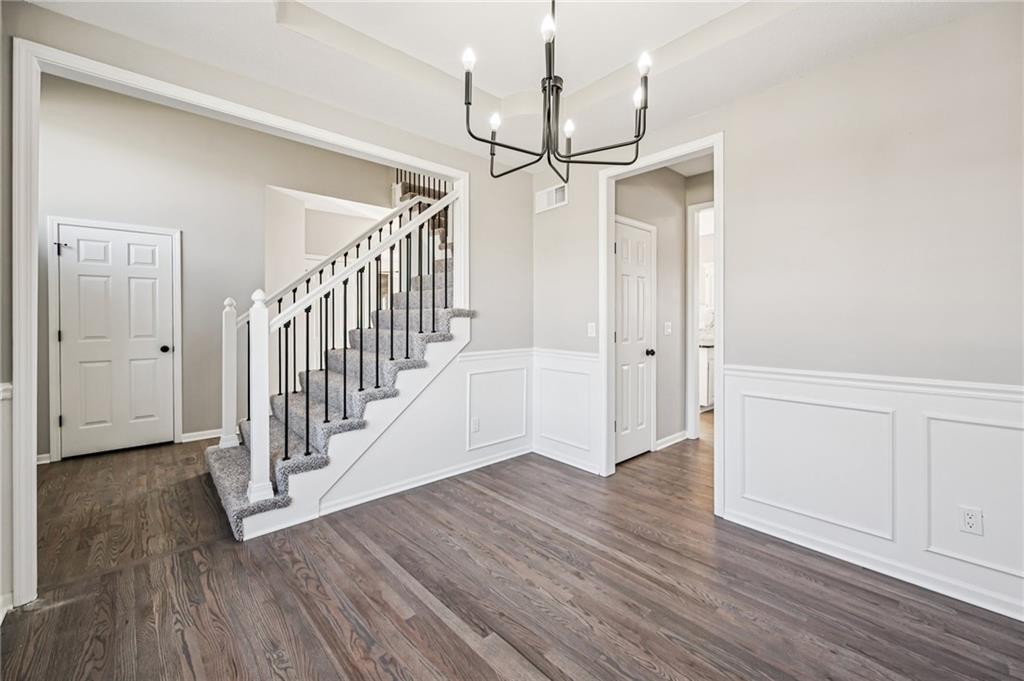 1515 Fox Run Lane Raymore, MO 64083 - Photo 15 of 37