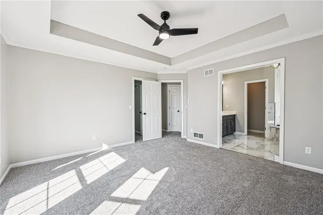 $429,900 | 1515 Fox Run Lane, Raymore, MO 64083