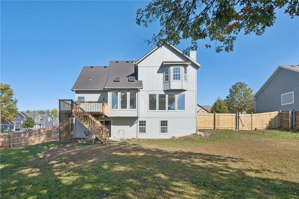 1515 Fox Run Lane Raymore, MO 64083 - Photo 34 of 37