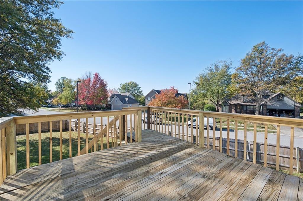 1515 Fox Run Lane Raymore, MO 64083 - Photo 35 of 37