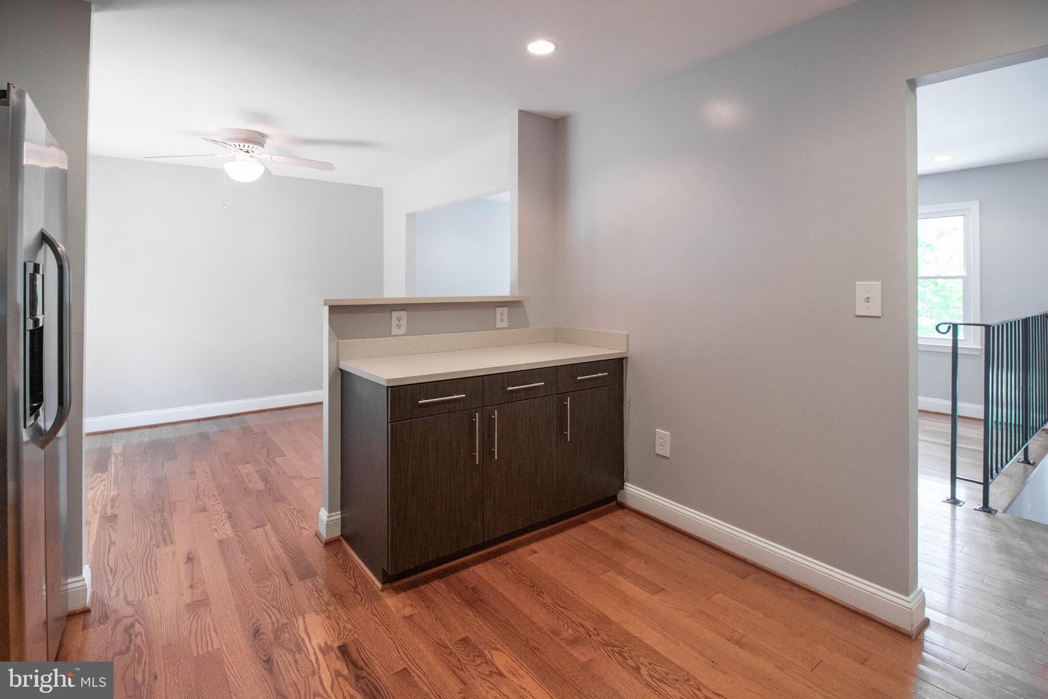 1805 Cranberry Lane Reston, VA 20191 - Photo 4 of 14