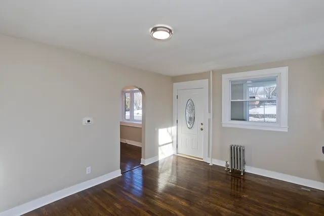 $259,900 | 566 Broadway Street, Chicopee, MA 01020