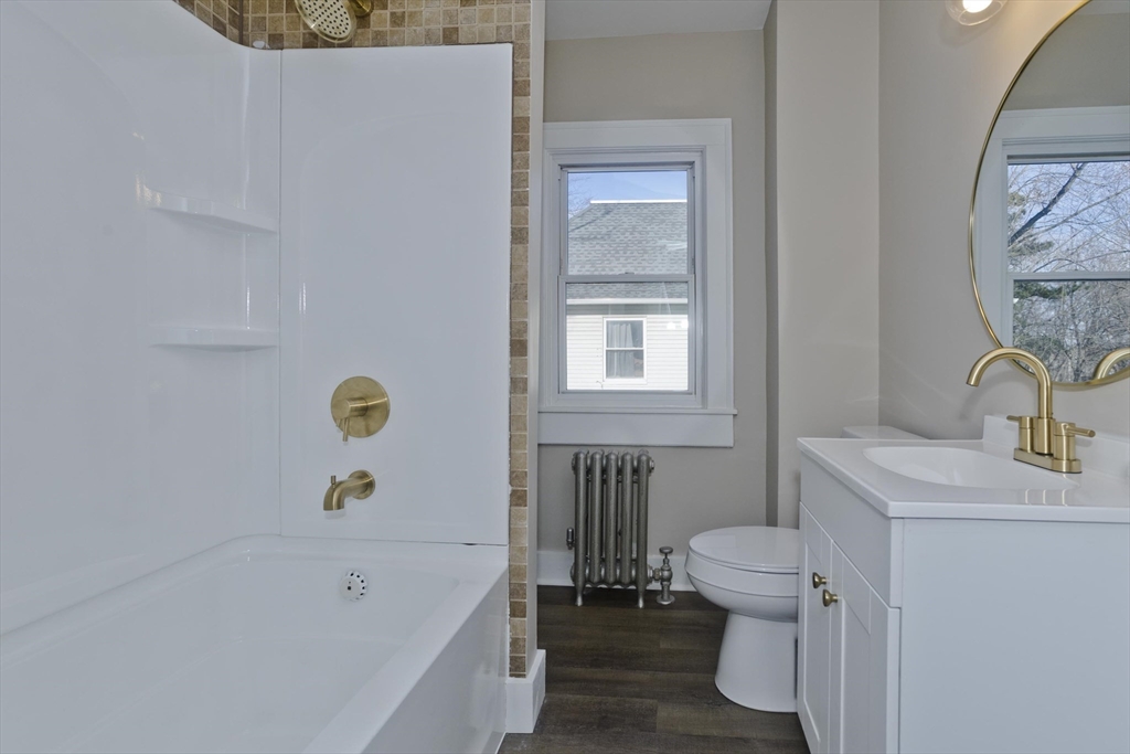 566 Broadway Street Chicopee, MA 01020 - Photo 20 of 40