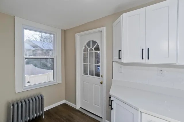 $259,900 | 566 Broadway Street, Chicopee, MA 01020