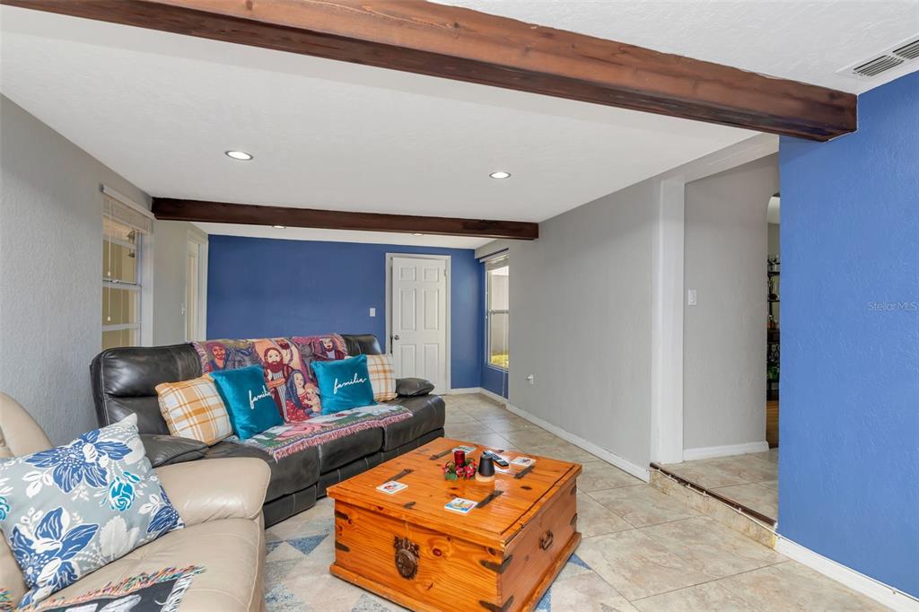 1223 Union Street Clearwater, FL 33755 - Photo 14 of 46
