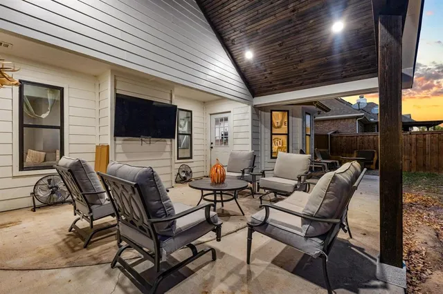 a building outdoor space with patio furniture