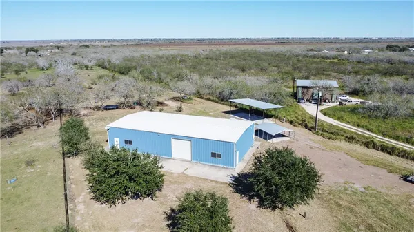 $499,999 | 23250 County Road 1038, Mathis, TX 78368