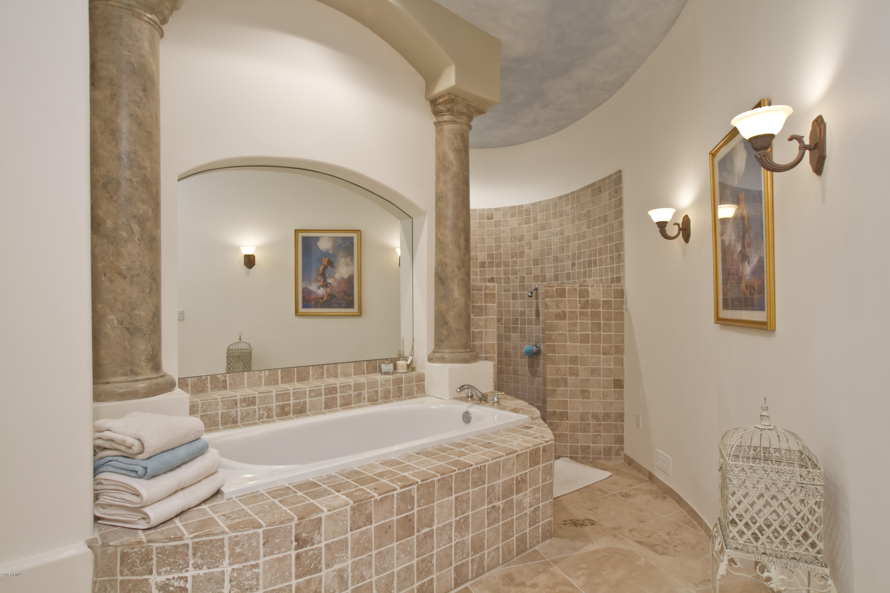 5301 East Osborn Road Phoenix, AZ 85018 - Photo 16 of 32 HRM8685