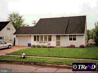 29 Iris Road Levittown, PA 19057 - Photo 1 of 1 Gallery Image 1