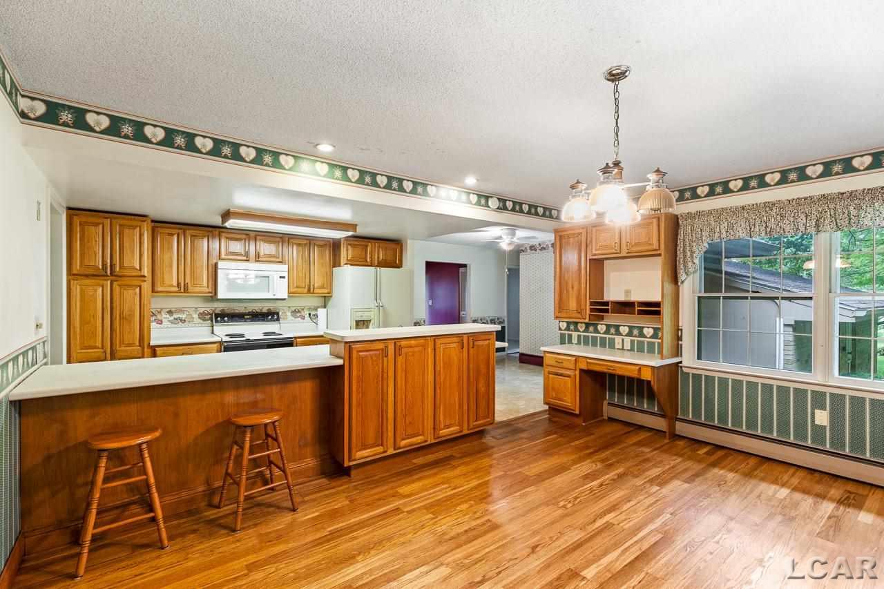 6269 Forrister Road Adrian, MI 49221 - Photo 6 of 24 50048477-5.JPG