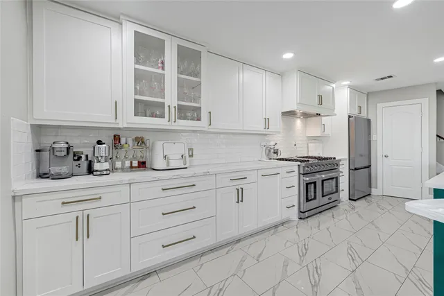 $305,700 | 13603 Rural Oak Street, Houston, TX 77034