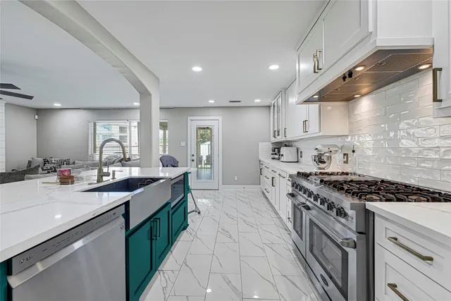 $305,700 | 13603 Rural Oak Street, Houston, TX 77034