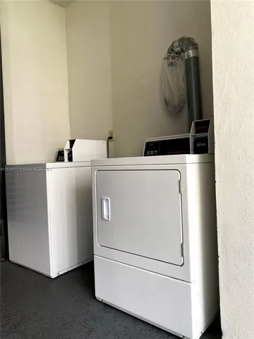 $4,350 | 300 Galen Drive, Unit 205, Key Biscayne, FL 33149