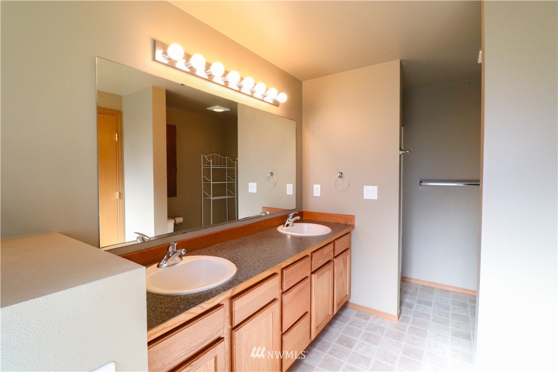 335 A Berry Road Chehalis, WA 98532 - Photo 13 of 23