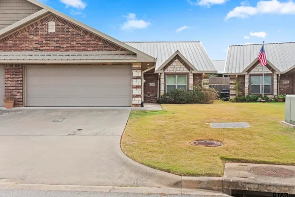 $269,900 | 1714 Yosemite Way, Longview, TX 75605