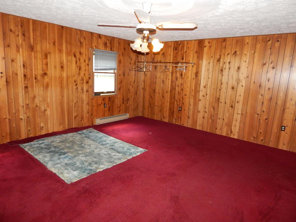 3345 Ivanhoe Road Fries, VA 24330 - Photo 9 of 16 Gallery Image 9