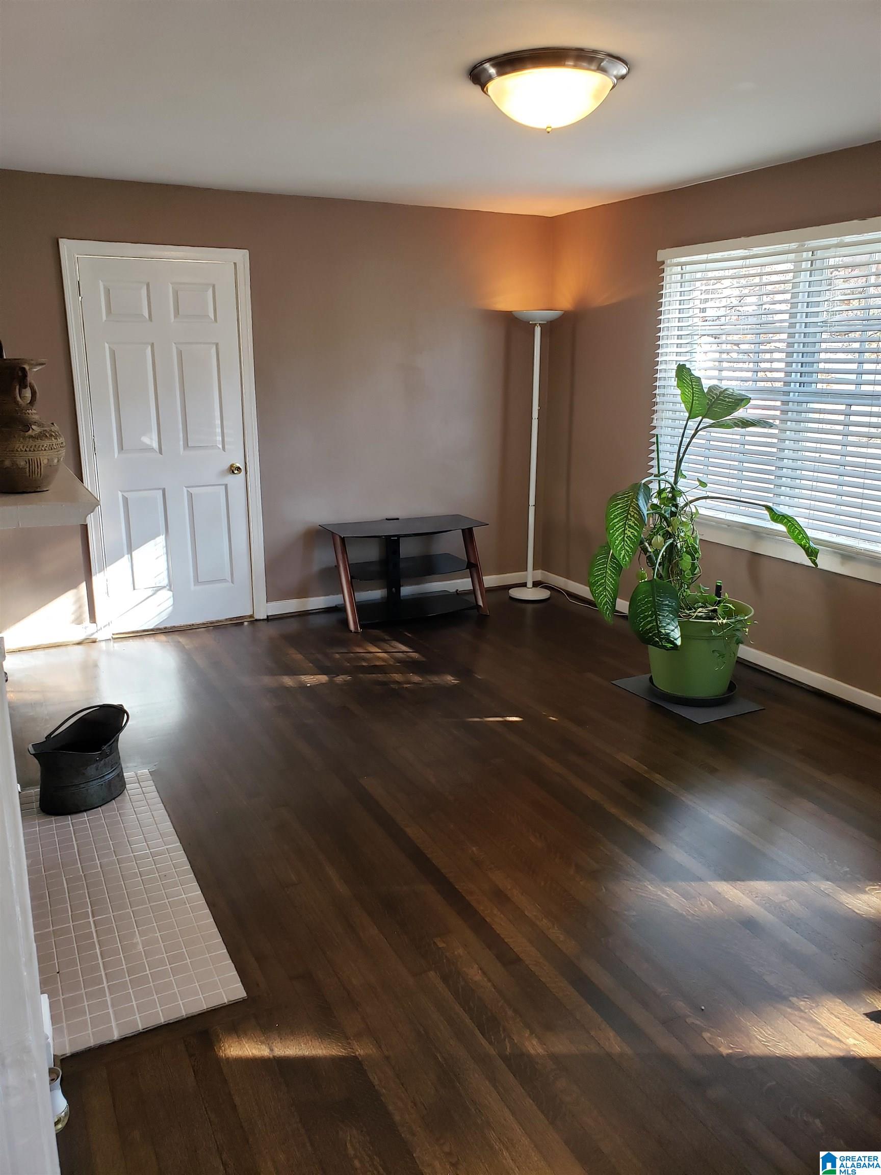 6737 Grasselli Road Fairfield, AL 35064 - Photo 5 of 25