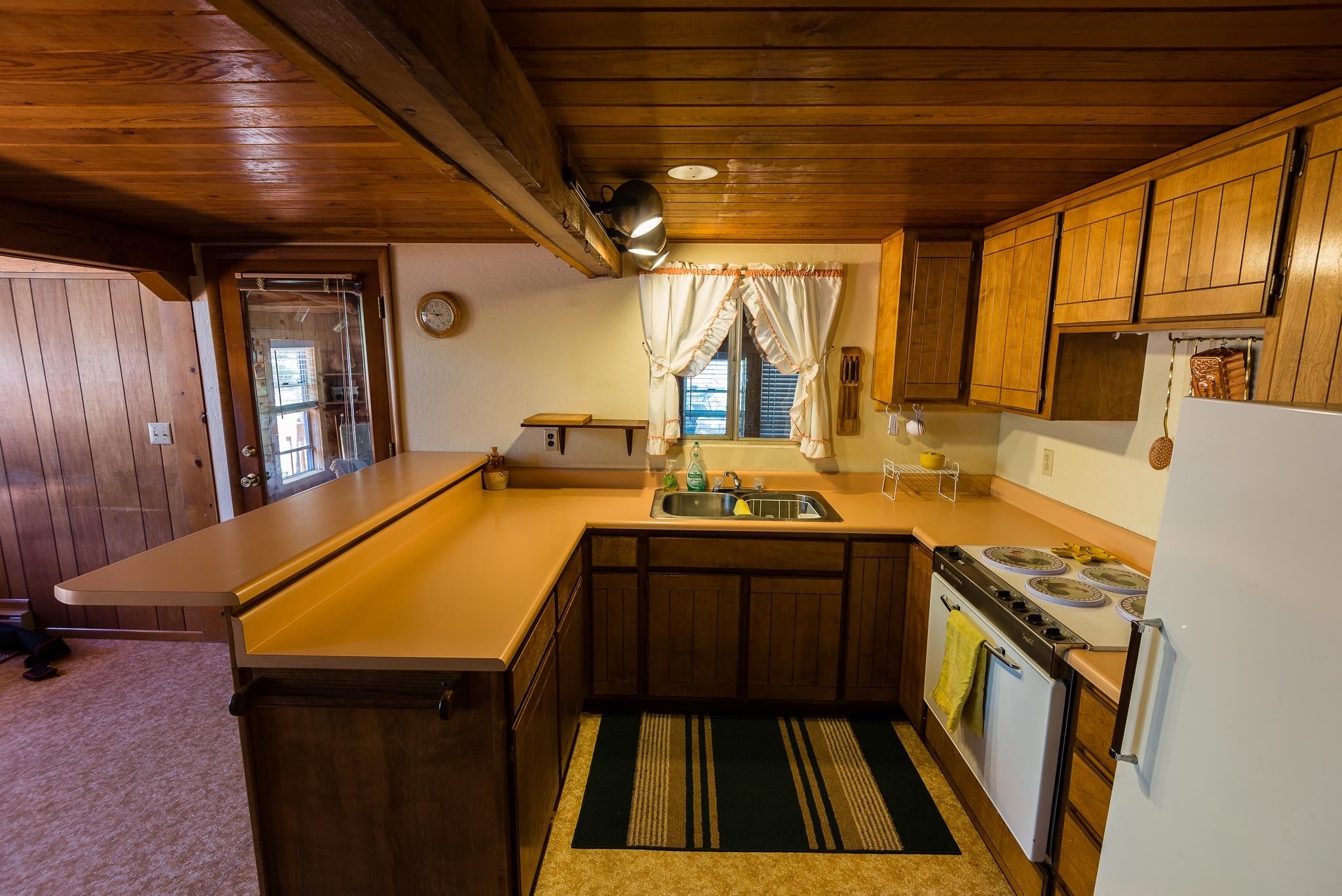 1540 East Rim Road Pinetop, AZ 85935 - Photo 8 of 33 Gallery Image 8