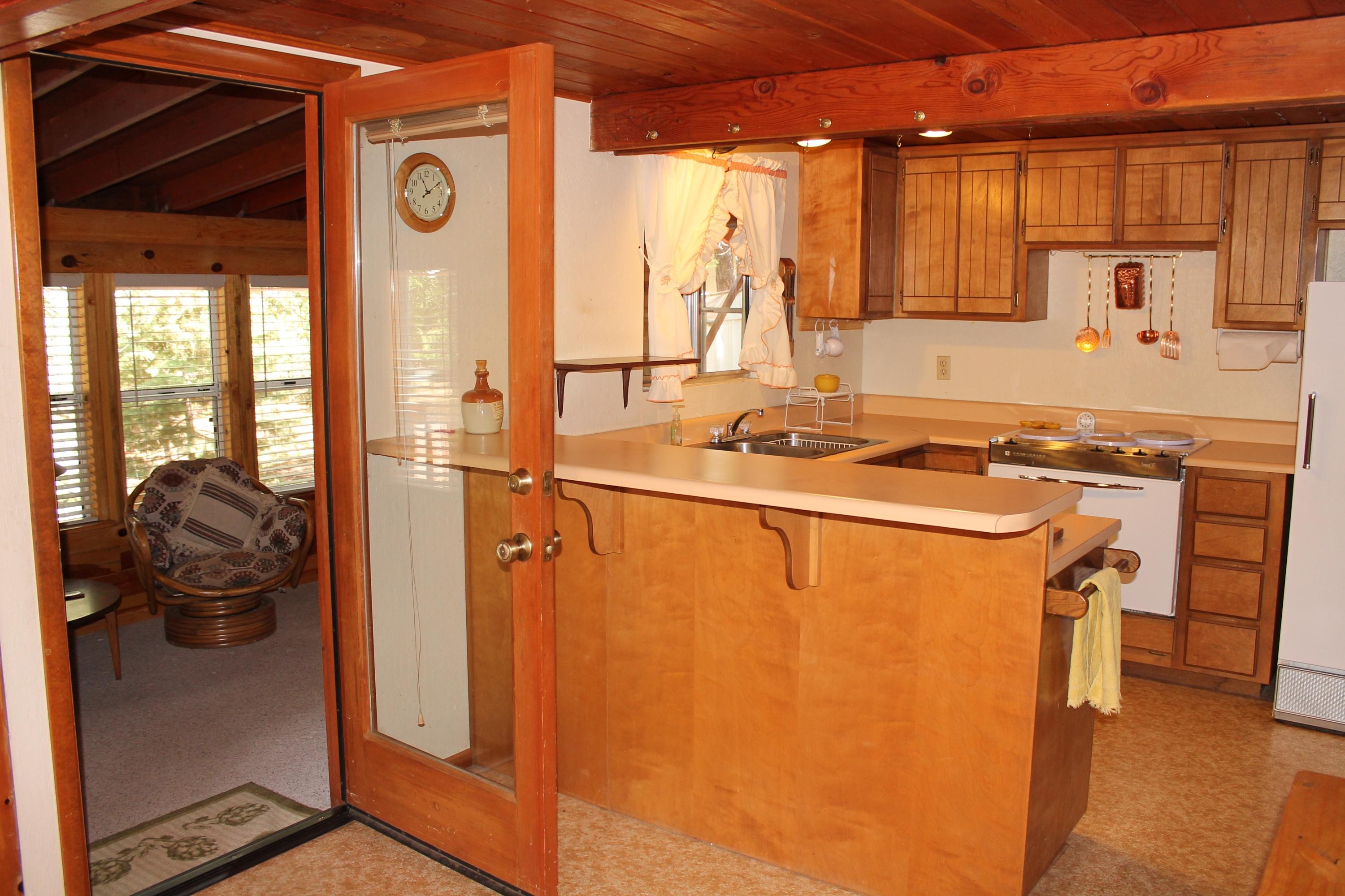 1540 East Rim Road Pinetop, AZ 85935 - Photo 9 of 33 Gallery Image 9