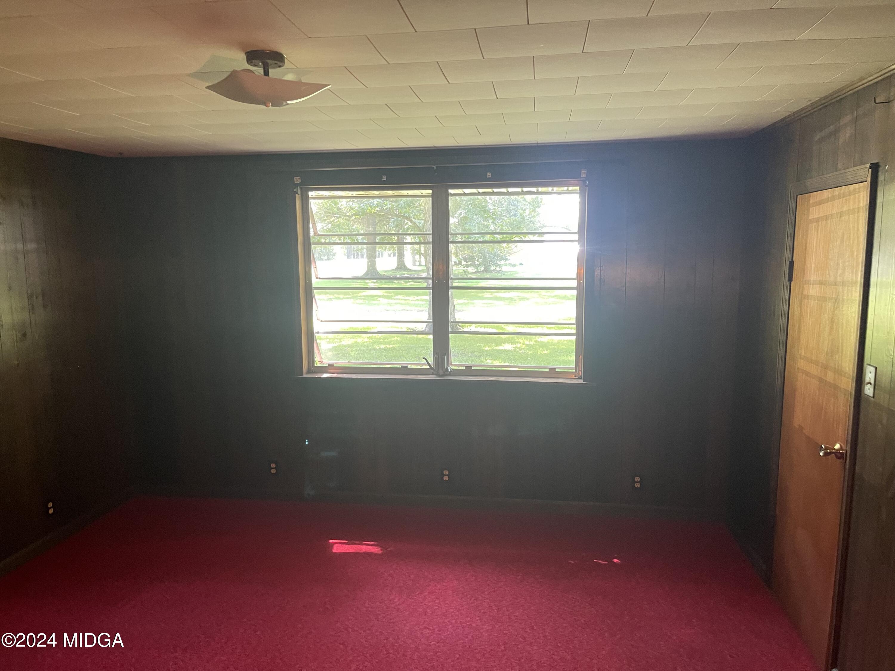 3721 South Walden Road Macon, GA 31216 - Photo 29 of 36 Bedroom 1