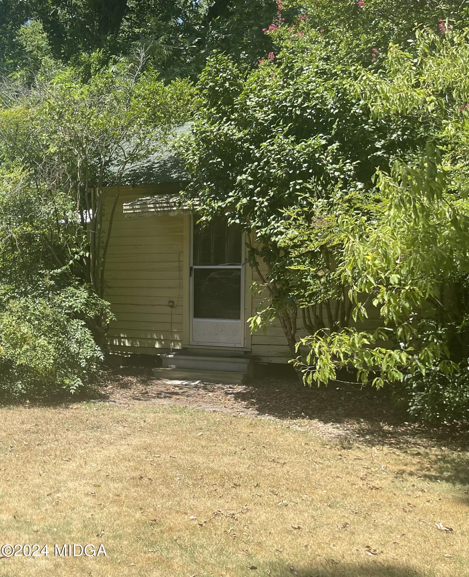 3721 South Walden Road Macon, GA 31216 - Photo 34 of 36 Nut house