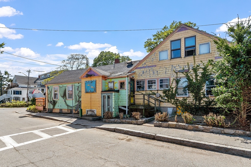 1 Wonson Street Gloucester, MA 01930 - Photo 2 of 31