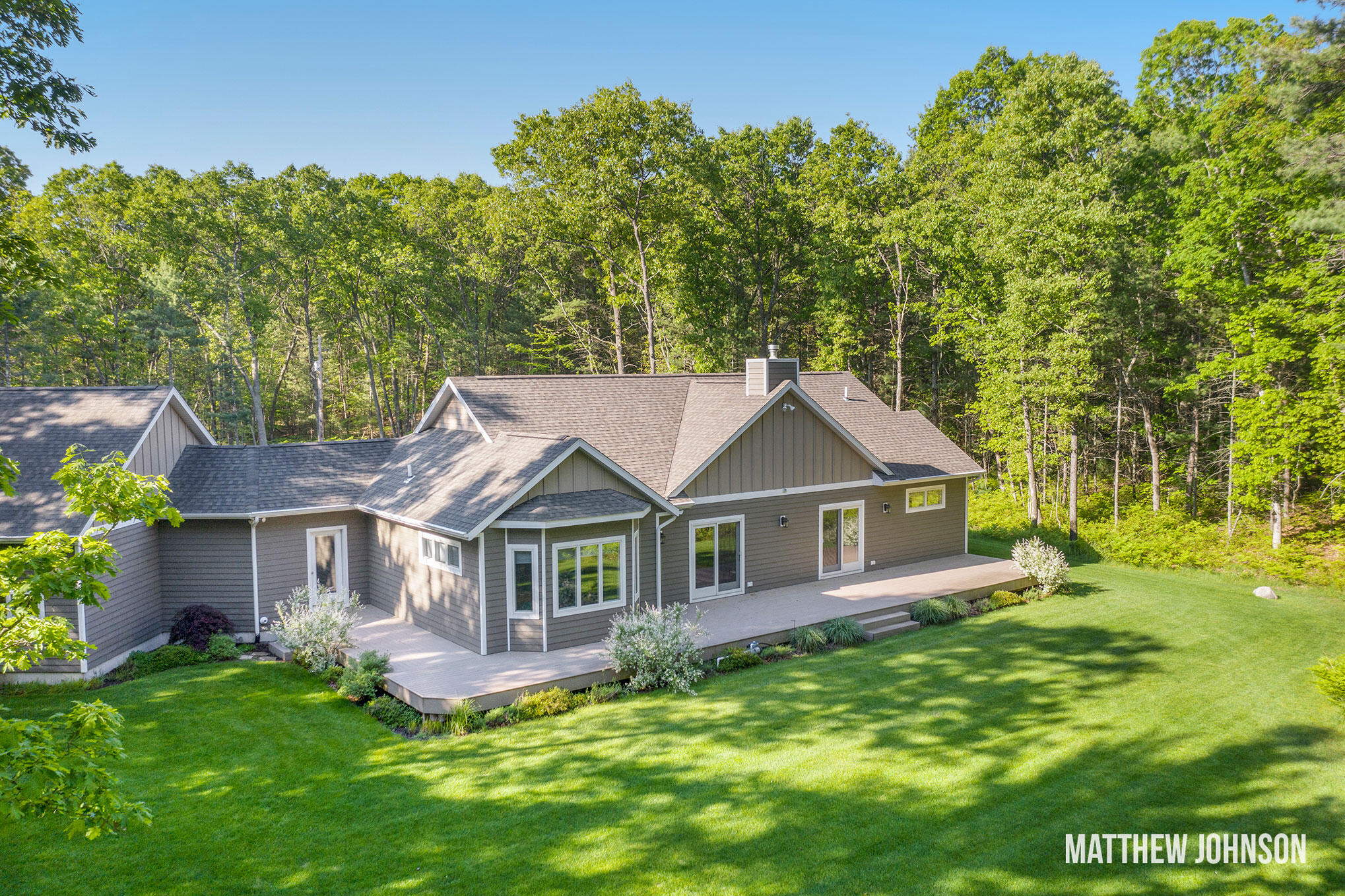 3800 Fenner Road Muskegon, MI 49445 - Photo 3 of 47 DJI_0208