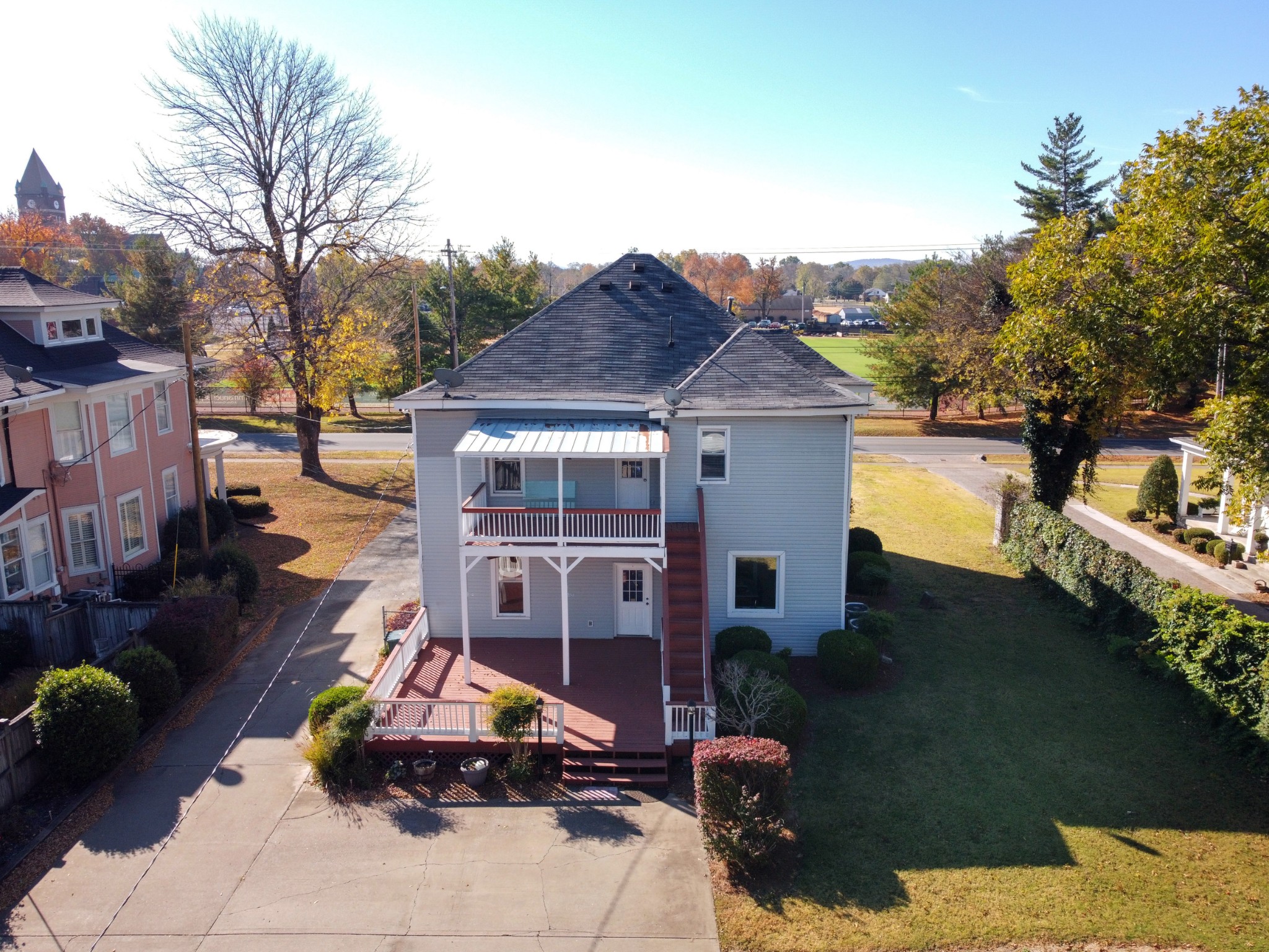 421 West Spring Street, Lebanon, TN 37087 Compass