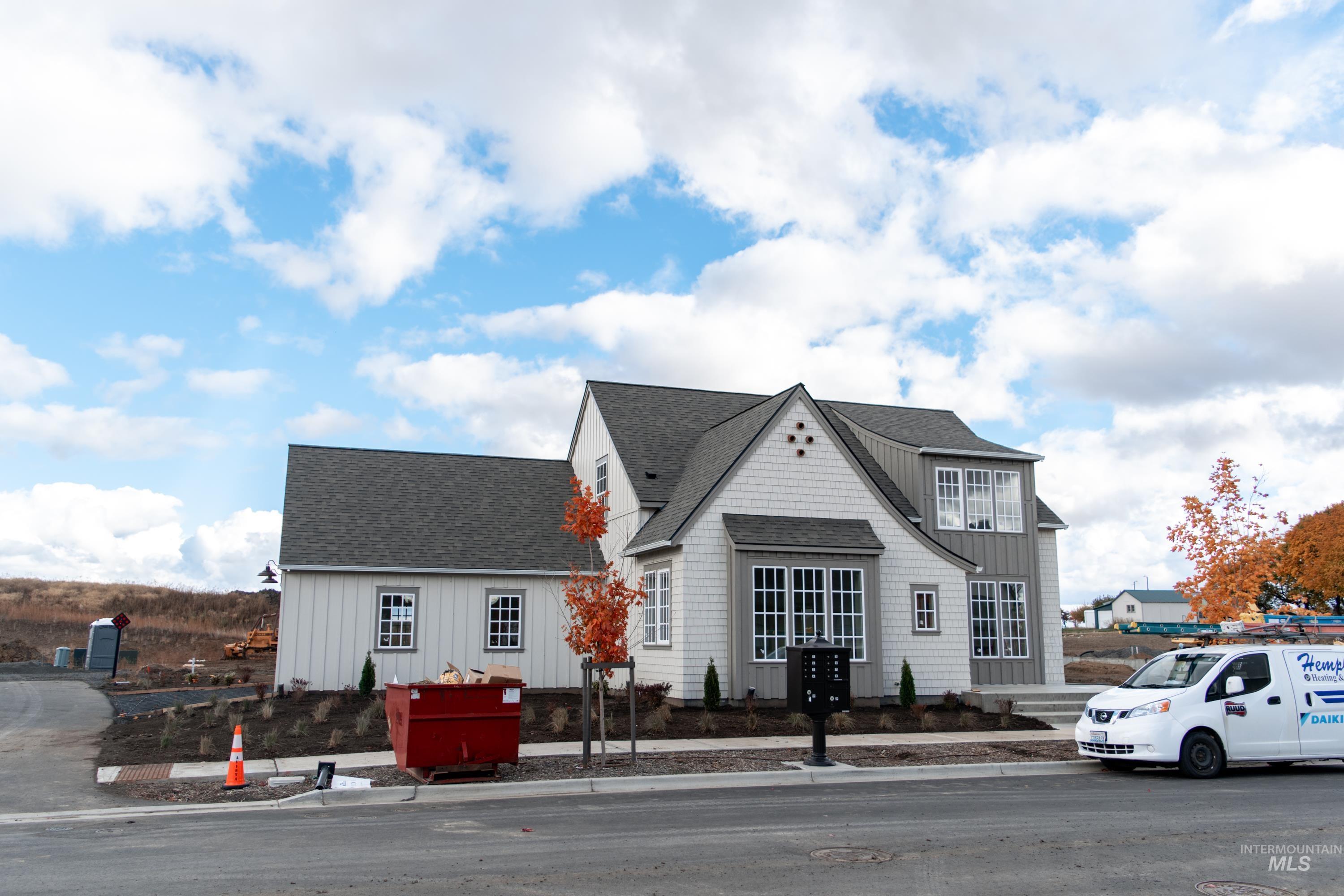 1560 Slonaker, Unit ONYX Moscow, ID 83843 - Photo 1 of 49 View of building exterior