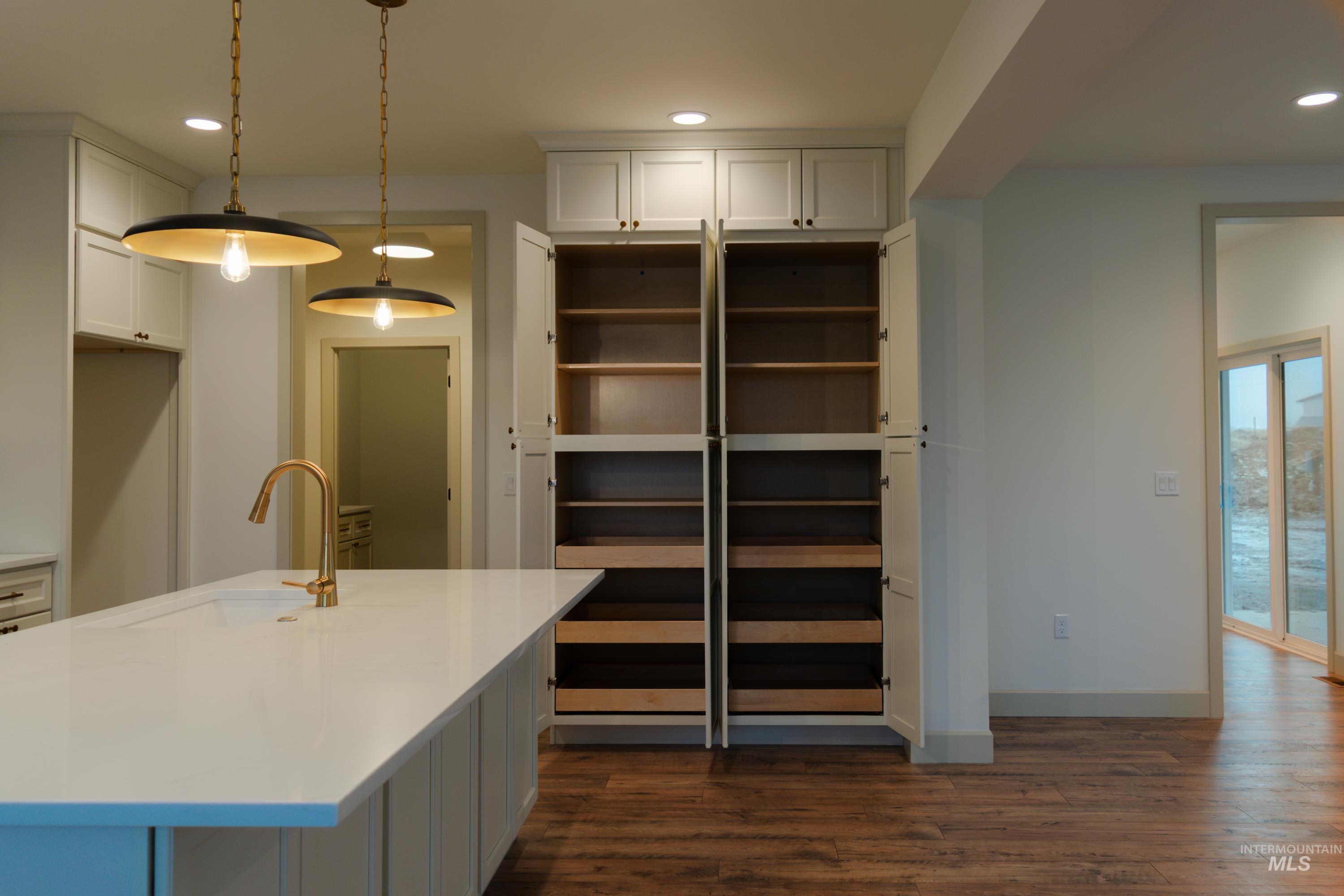 1560 Slonaker, Unit ONYX Moscow, ID 83843 - Photo 13 of 49 Pantry featuring a sink