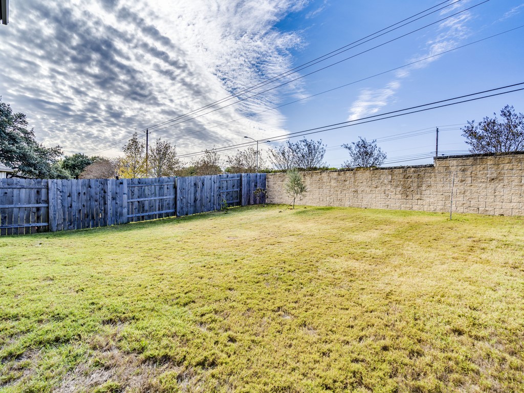 9500 Hunter Lane Austin, TX 78748 - Photo 24 of 25 a view of a swimming pool