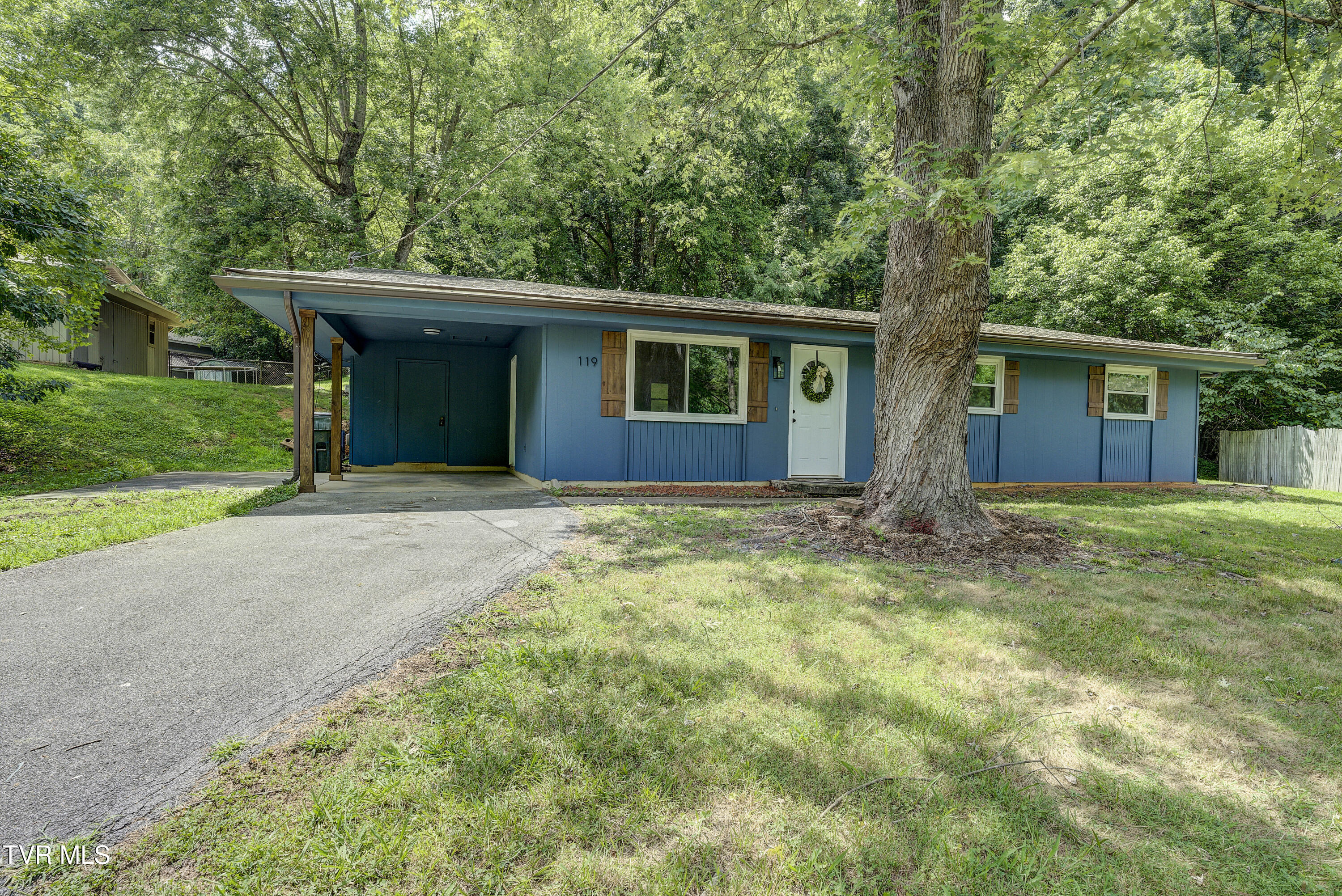 119 Cleveland Road Gray, TN 37615 - Photo 1 of 38 Cleveland-37