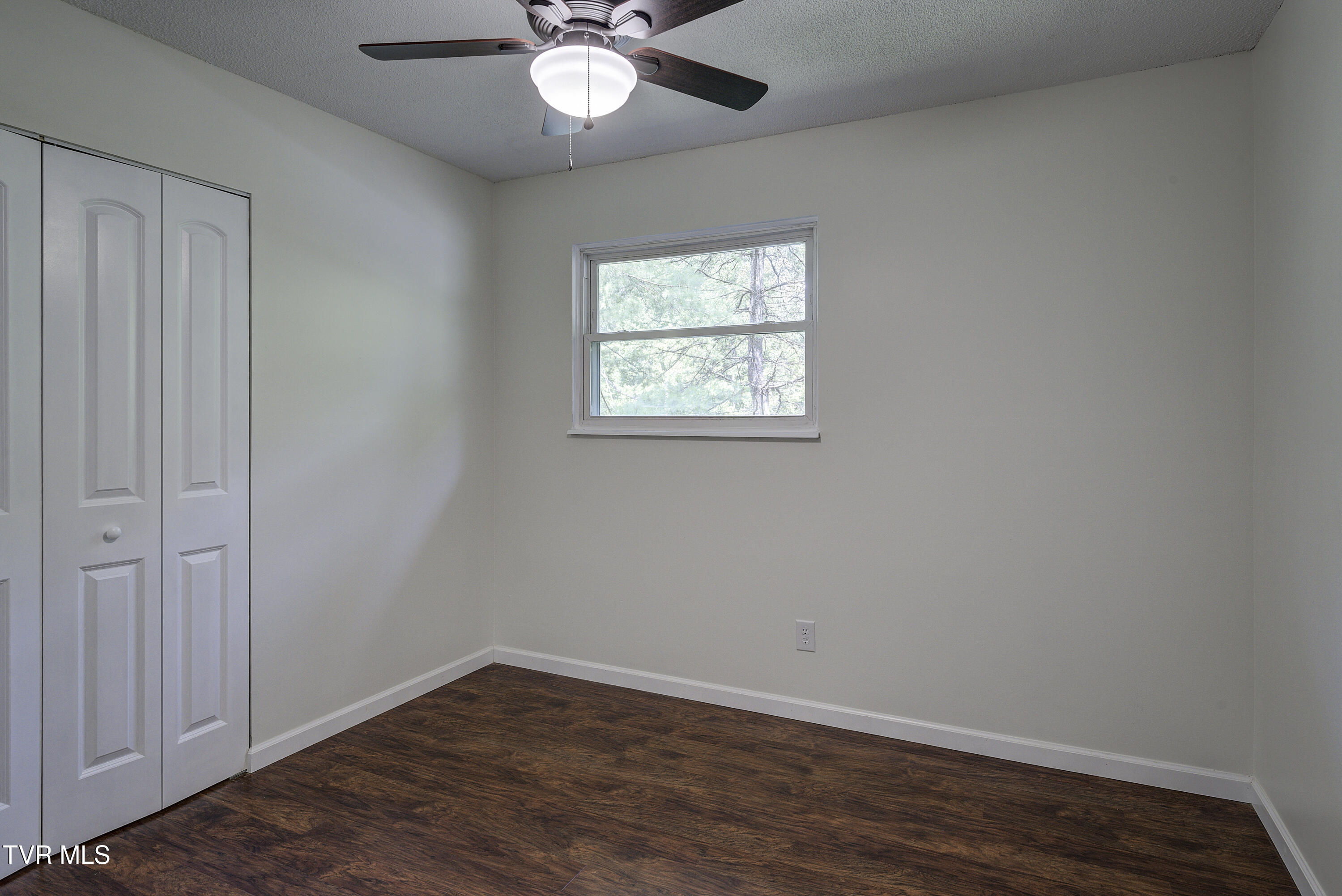 119 Cleveland Road Gray, TN 37615 - Photo 16 of 38 Cleveland-12