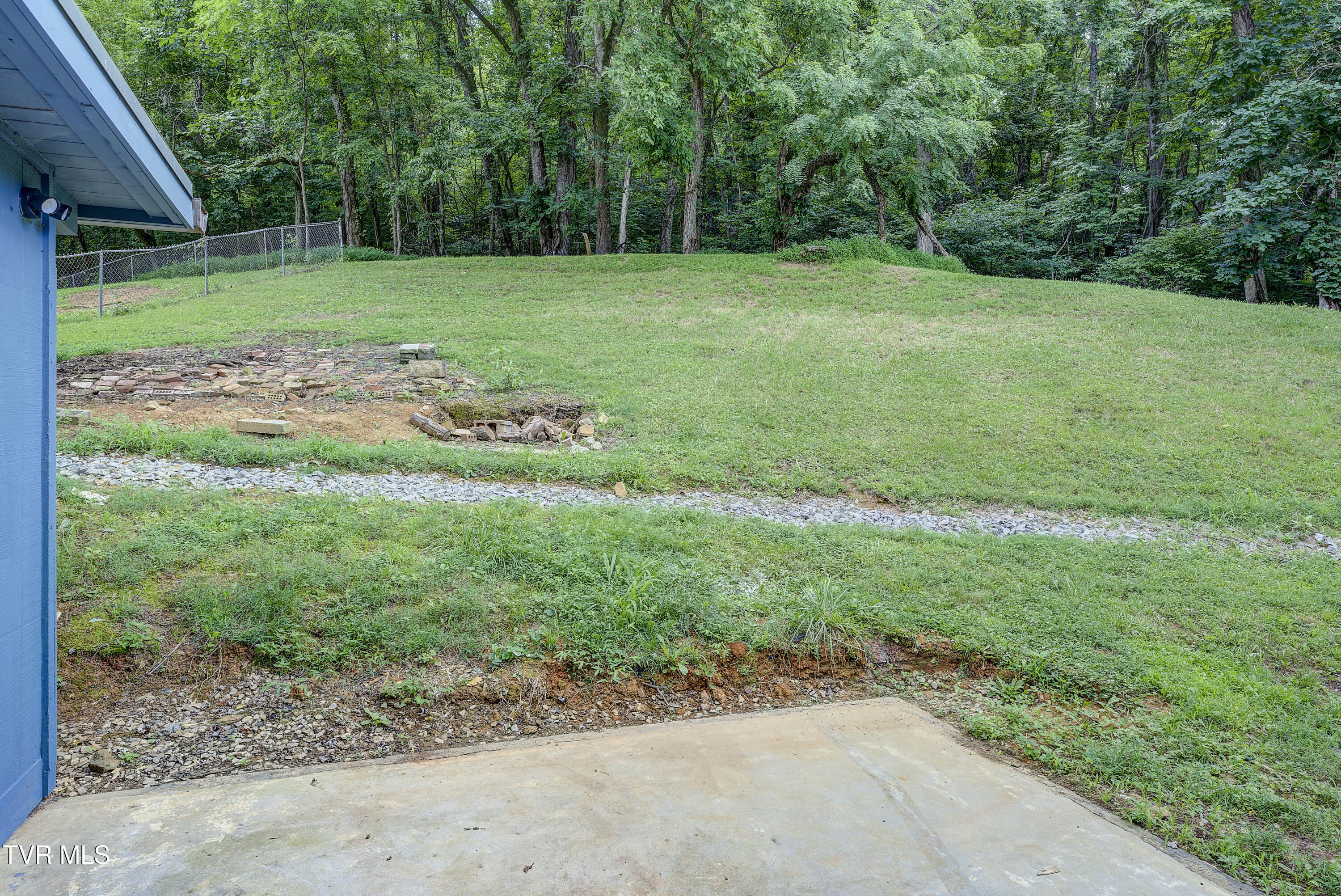 119 Cleveland Road Gray, TN 37615 - Photo 33 of 38 Cleveland-27