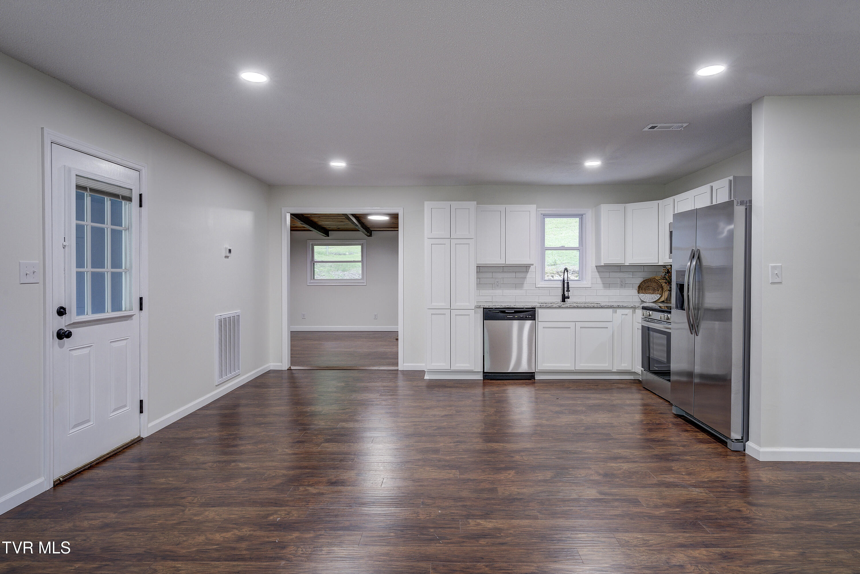 119 Cleveland Road Gray, TN 37615 - Photo 6 of 38 Cleveland-1