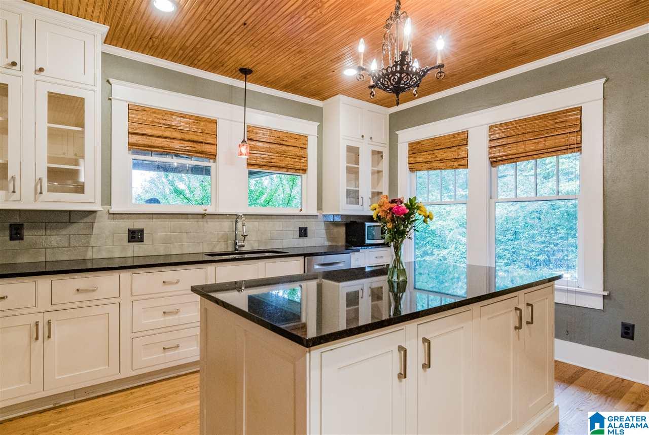 908 Irving Road Birmingham, AL 35209 - Photo 15 of 41