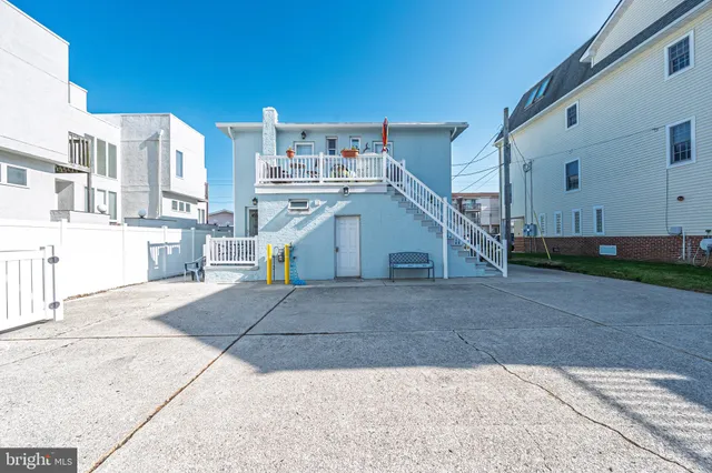 $275,000 | 9411 Monmouth Avenue, Margate City, NJ 08402