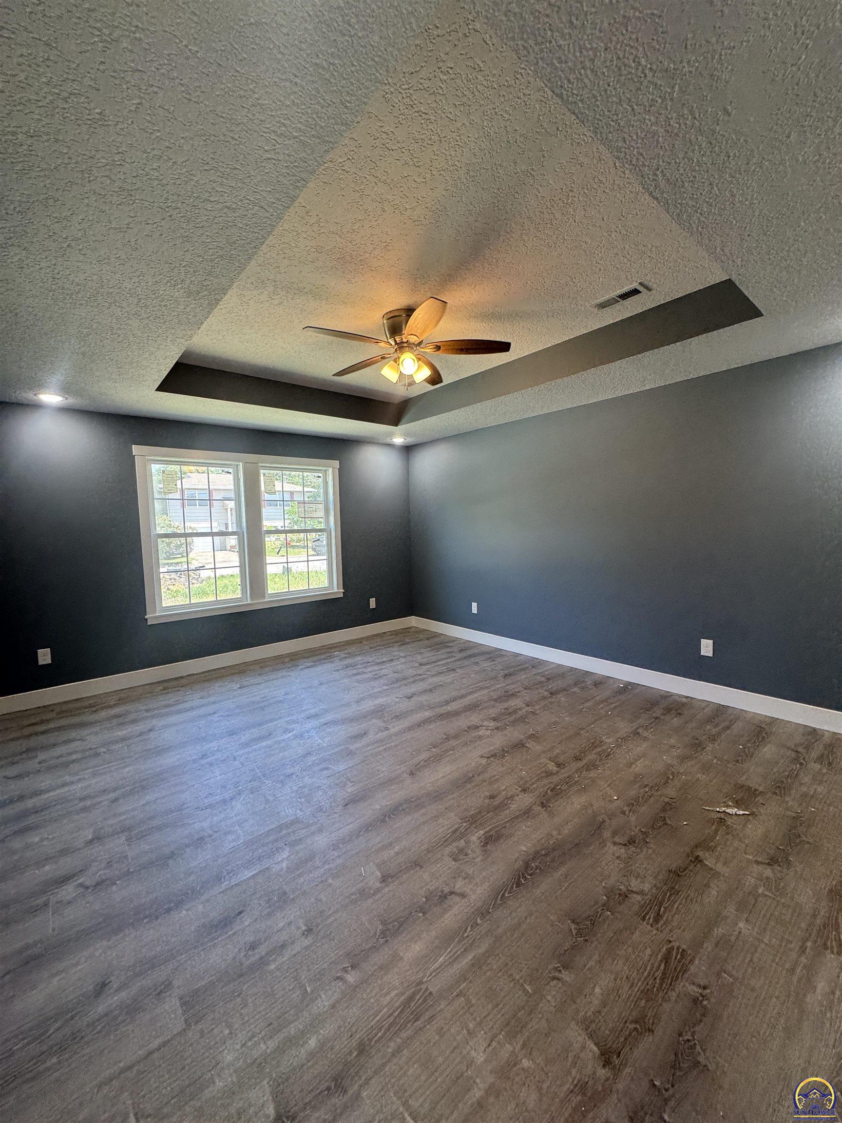 1027 Riley Avenue Emporia, KS 66801 - Photo 12 of 16