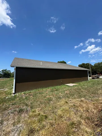 $260,000 | 1027 Riley Avenue, Emporia, KS 66801