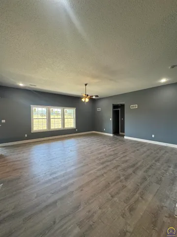 $260,000 | 1027 Riley Avenue, Emporia, KS 66801