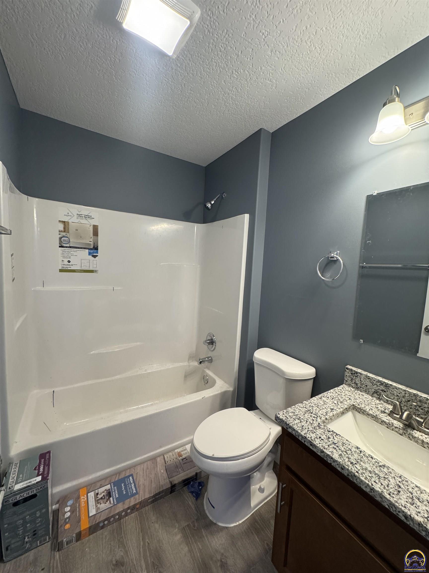 1027 Riley Avenue Emporia, KS 66801 - Photo 9 of 16