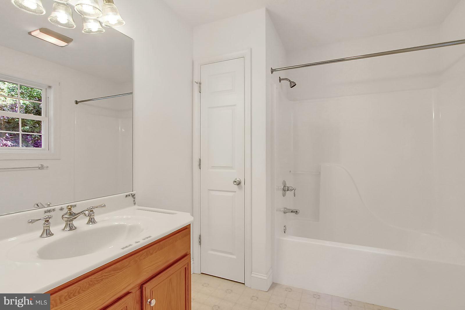 80 Packing House Road Hanover, PA 17331 - Photo 14 of 48