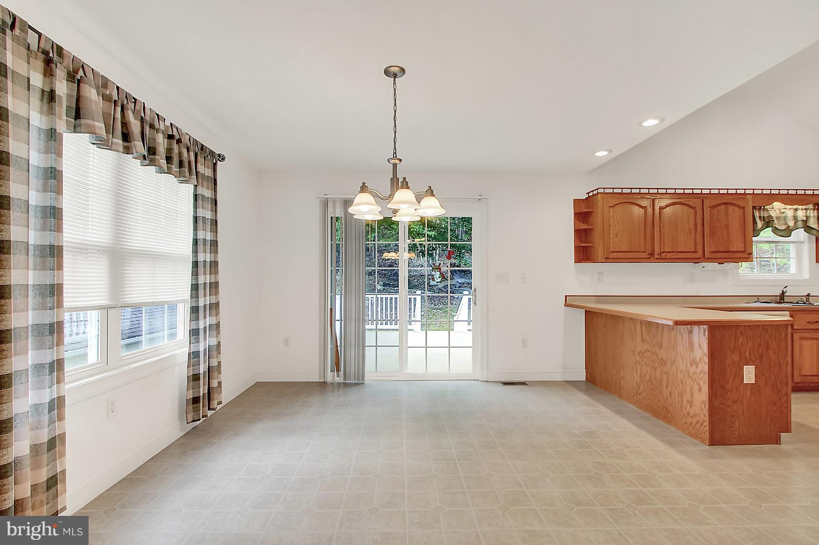 80 Packing House Road Hanover, PA 17331 - Photo 5 of 48