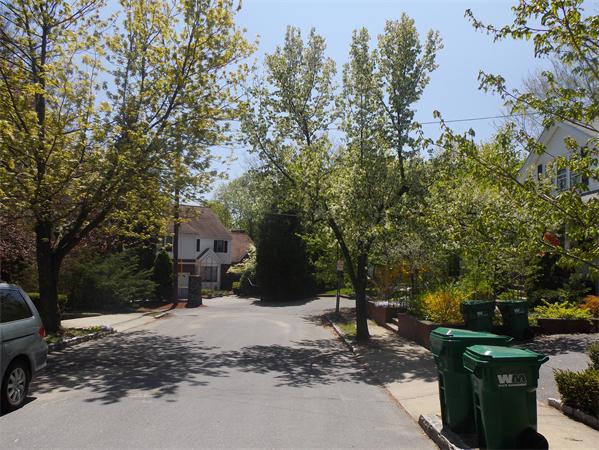 7 Summit Road Medford, MA 02155 - Photo 3 of 26 Gallery Image 3
