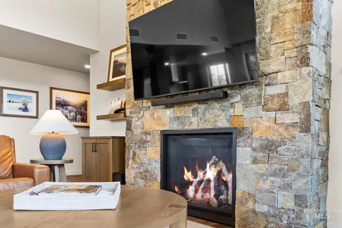 $3,200,000 | 700 Village Drive, Unit 403, Donnelly, ID 83615