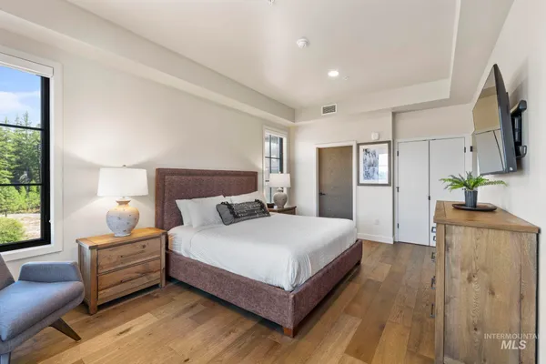 $3,200,000 | 700 Village Drive, Unit 403, Donnelly, ID 83615